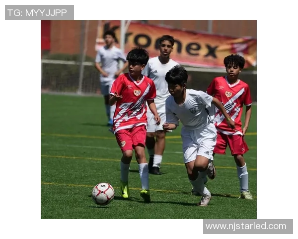 热爱中国足球的外国球星们与中国足球文化的深度融合与贡献