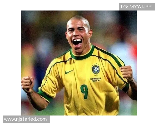 足球巨星庆祝方式大变身 从经典庆祝到创意爆棚的奇特瞬间